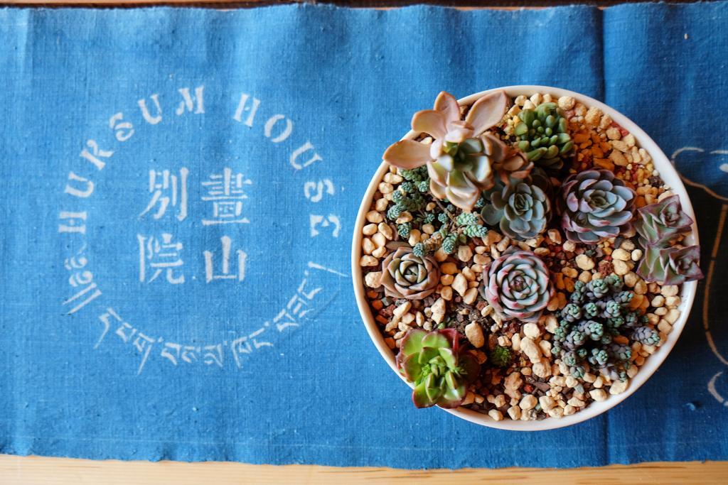 Appartamento Huksum House Deqen Esterno foto