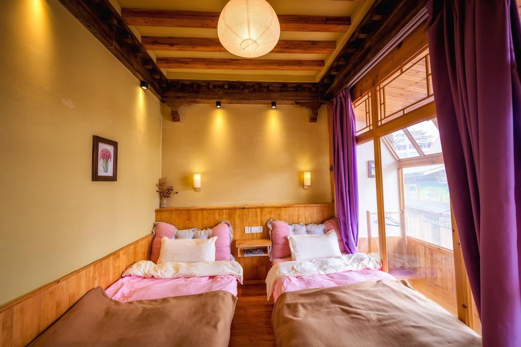 Appartamento Huksum House Deqen Esterno foto