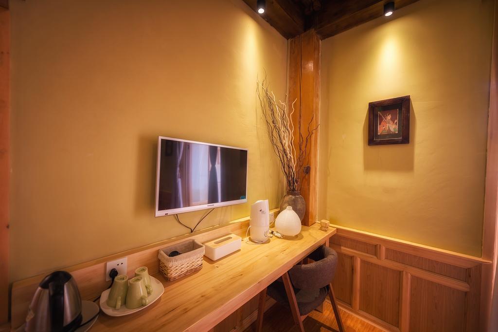 Appartamento Huksum House Deqen Esterno foto
