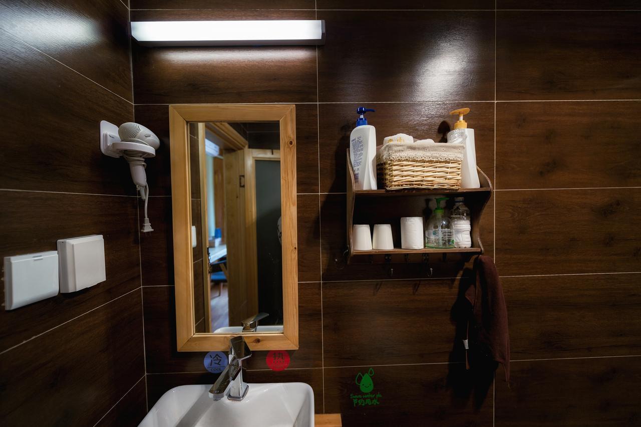 Appartamento Huksum House Deqen Esterno foto