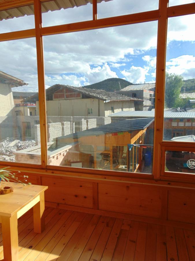 Appartamento Huksum House Deqen Esterno foto